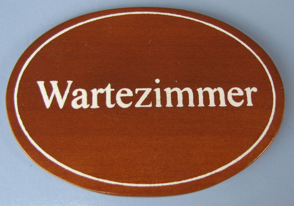 Bild 1 von Holz-Türschild oval dunkel -WARTEZIMMER